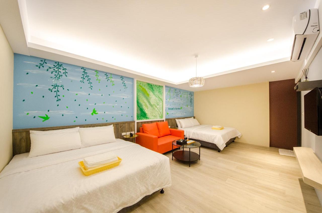 安尼赫時尚旅店 Anich Fashion Inn I 墾丁大街 I 親子遊戲區 I 停車位 المظهر الخارجي الصورة